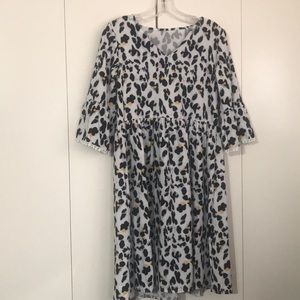 Women’s dress